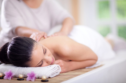 Ein Wellness Tag im Parkhotel Klüschenberg Ein Wellness Tag im Parkhotel Klüschenberg